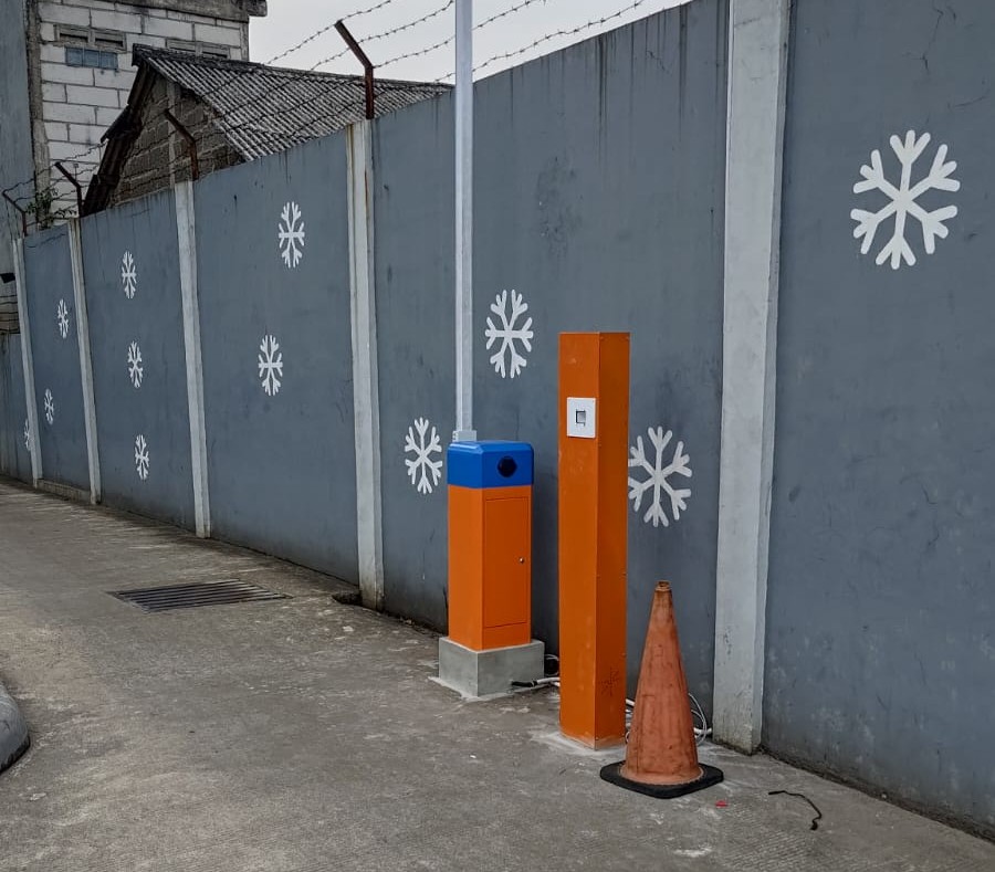 barcode barrier gate system